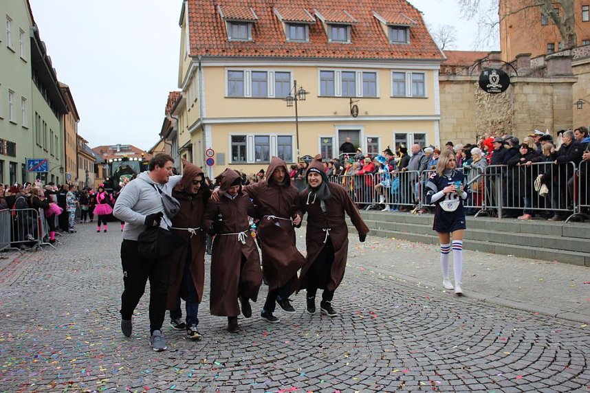 Rosenmontag auf dem Markt Sondershausen