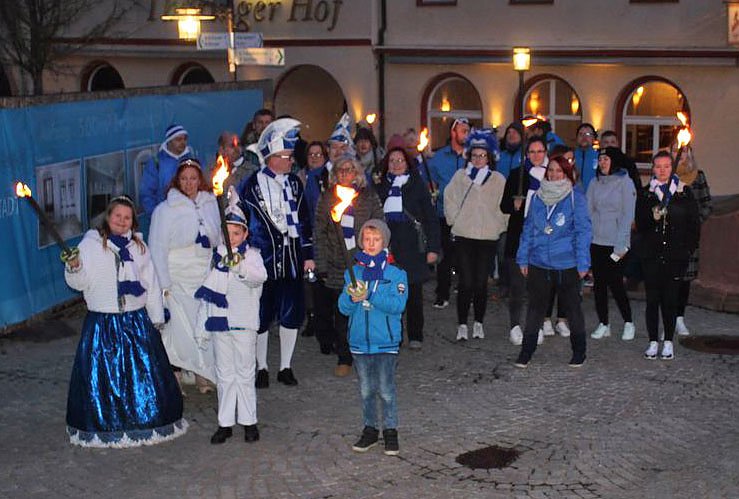 Nubbel den Flammen &uuml;bergeben