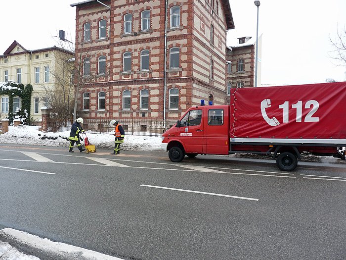 &Ouml;lspur quer durch Sondershausen