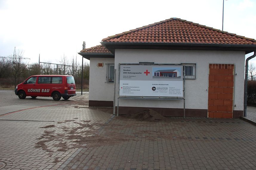 Neue Rettungswache &uuml;bergeben