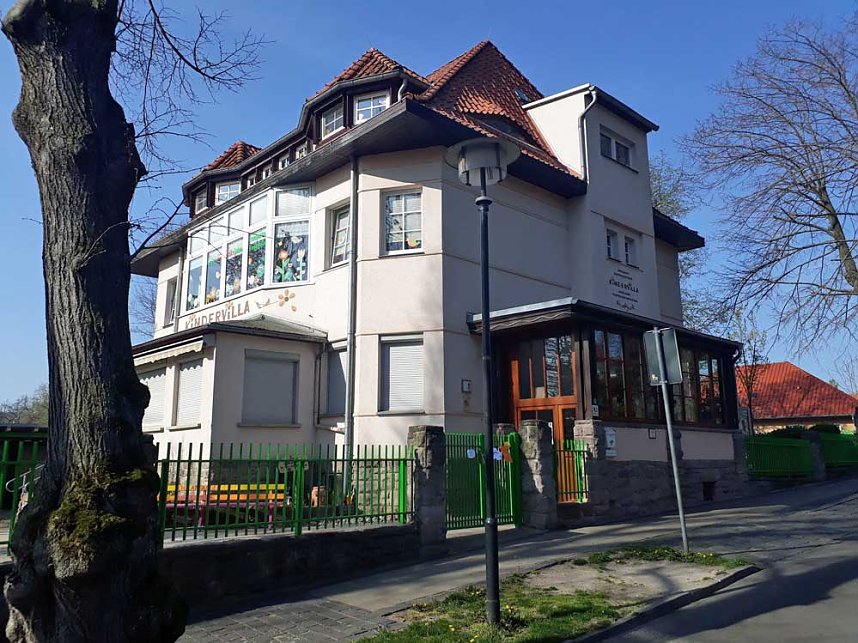 Hoffnungsbl&uuml;ten f&uuml;r die Kindervilla