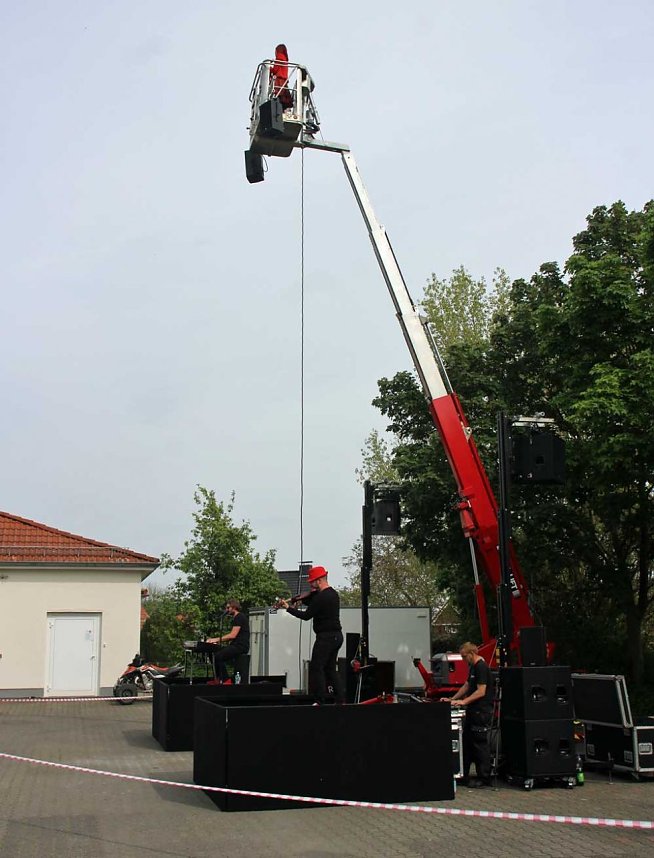 Zweite Auflage des Hebeb&uuml;hnenkonzert