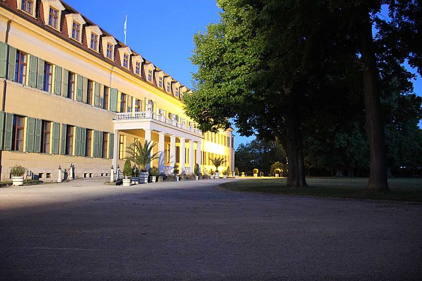 Erstmalig Schlossleuchten 2020 mit Fragezeichen