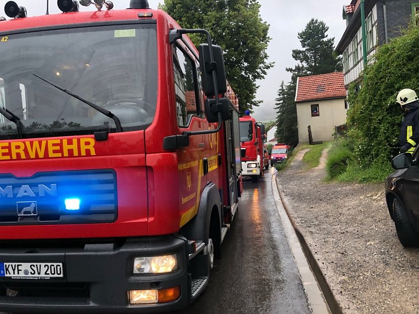 Dauerregen ruft Feuerwehren auf den Plan