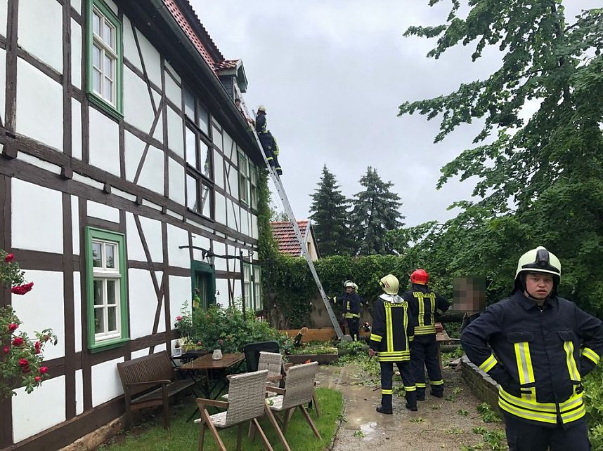 Dauerregen ruft Feuerwehren auf den Plan