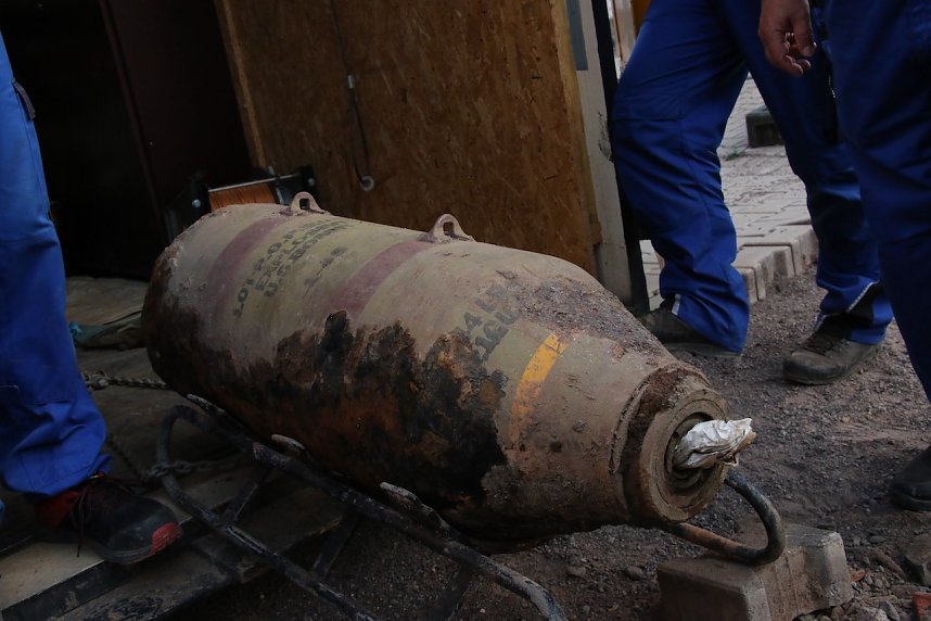 Am Nordh&auml;user Theater wurde heute ein weiterer Blindg&auml;nger aus dem zweiten Weltkrieg erfolgreich entsch&auml;rft