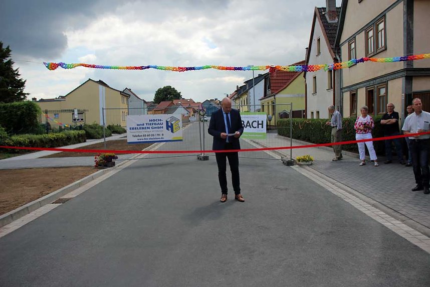 Aufatmen in Jecha, der Verkehr rollt wieder