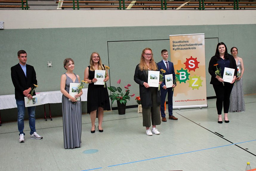 Eine unvergessliche Zeugnis&uuml;bergabe im SBZ