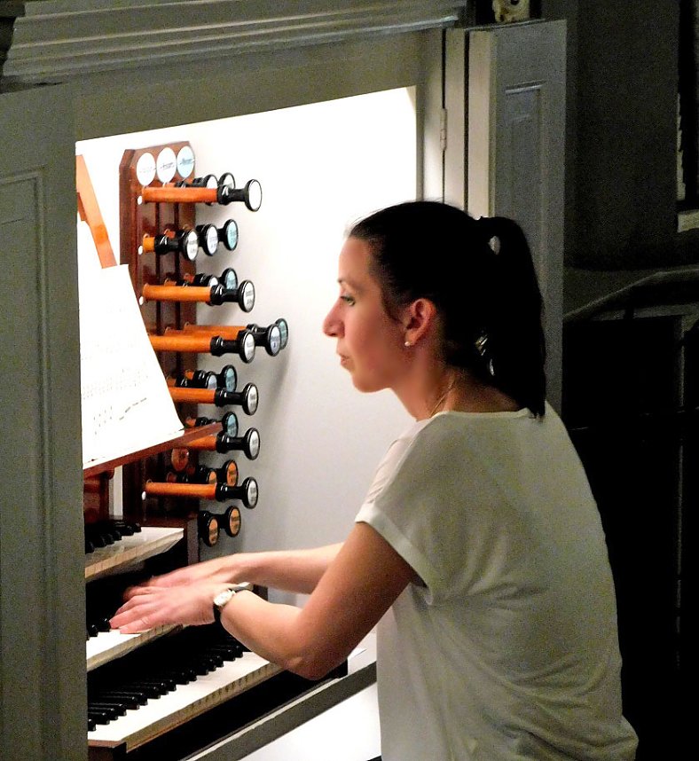 Laura Schildmann gratuliert