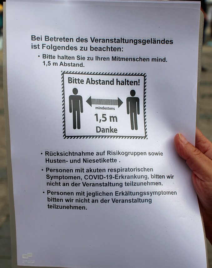 Erfolgreicher Antik-Tr&ouml;delmarkt in Sondershausen