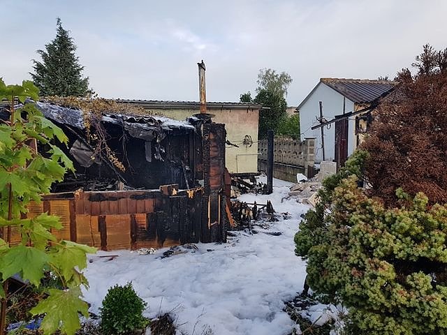 Gartenlaubenbrand in Ro&szlig;leben