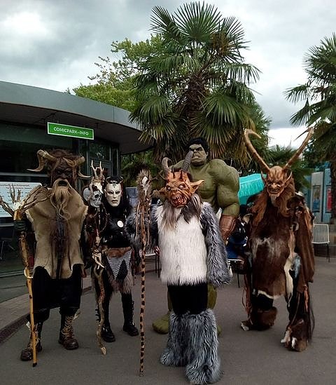 Fabelwesen kommen nach Clingen