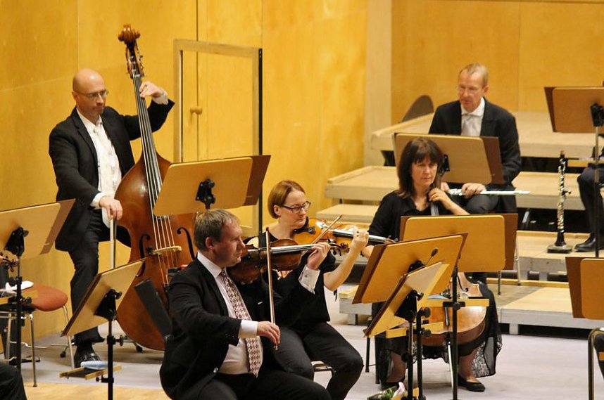 2. Sinfoniekonzert Tanz und Tr&auml;nen