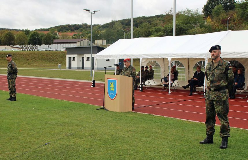 K&uuml;rzeste Kommandeurszeit der Bundeswehr