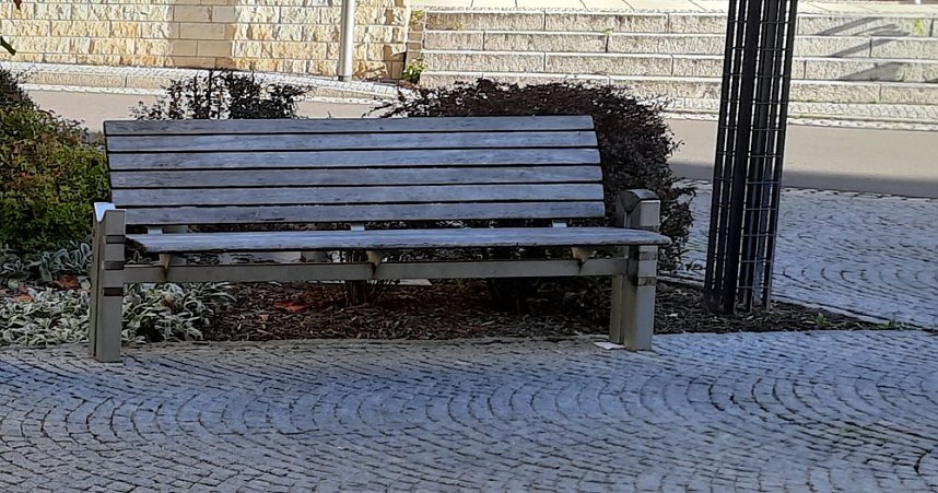 Sitzb&auml;nke in der Innenstadt werden saniert