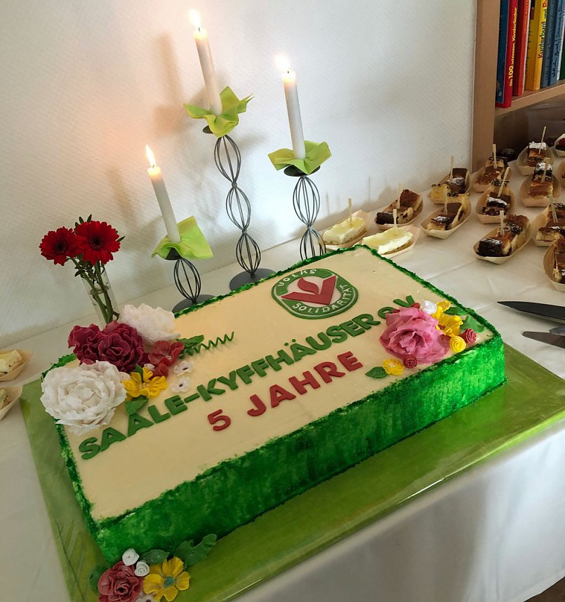 F&uuml;nften Geburtstag gefeiert