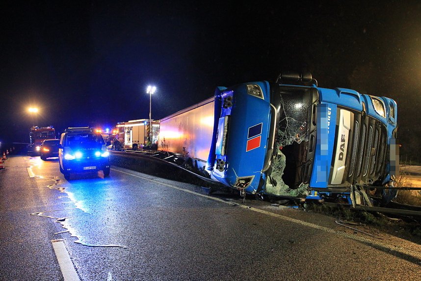 LKW-Unfall auf der A 38