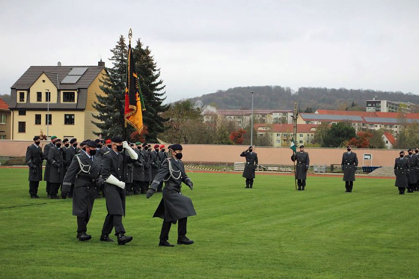 Vereidigung an einem geschichtstr&auml;chtigen Tag der Bundeswehr