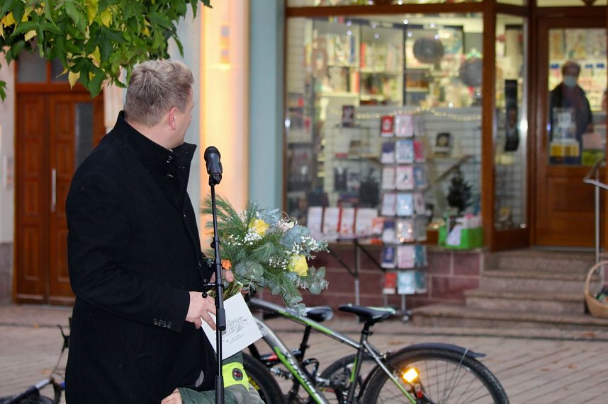 Erstes T&uuml;rchen wurde ge&ouml;ffnet