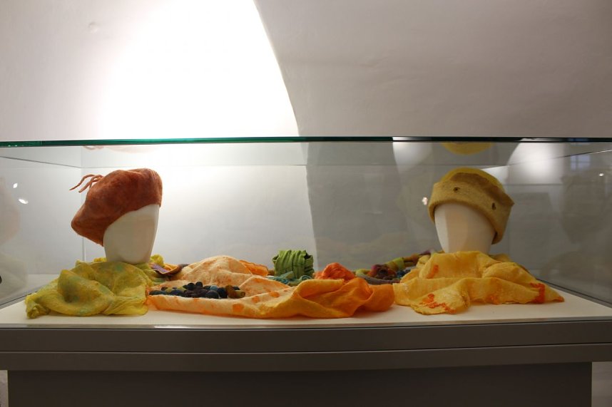 Kunstwerke aus Filz von Gabriele Hoffmann im Regionalmuseum Bad Frankenhausen