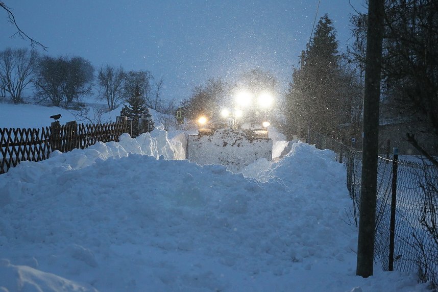 Feuerwehr befreit Anwohner