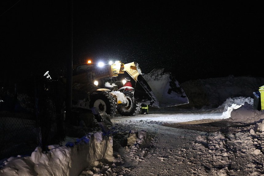 Feuerwehr befreit Anwohner