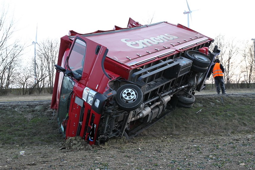 Zwei Unf&auml;lle auf der B4