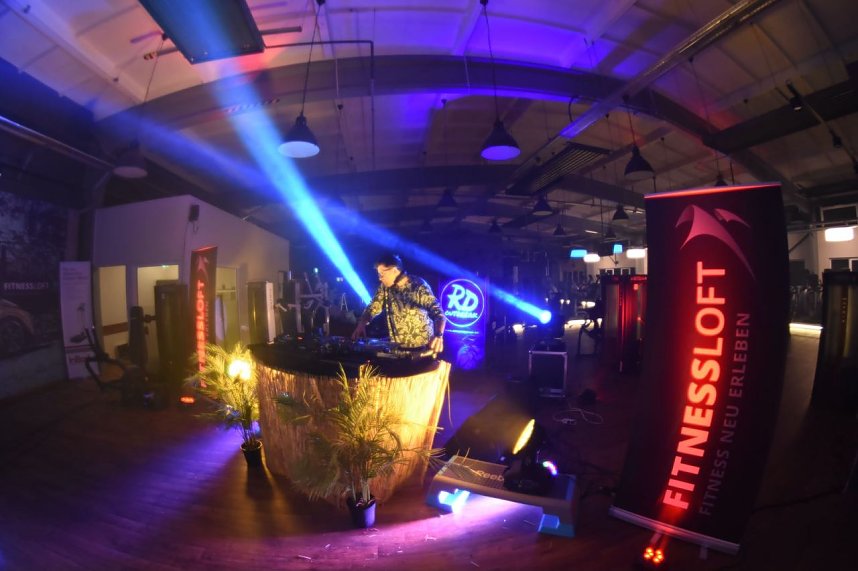 Livemusik aus dem Fitnessloft