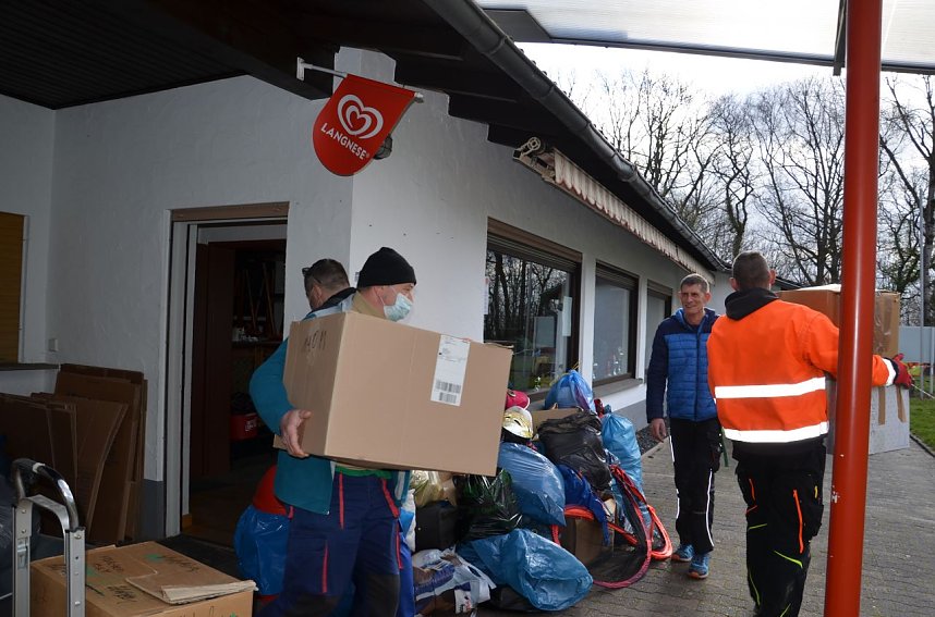 Gro&szlig;e Spende f&uuml;r Kinder des Diakonieverbundes Kyffh&auml;user