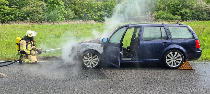 Fahrzegbrand bei Badra