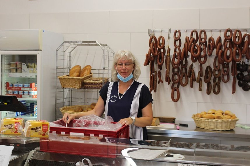 Er&ouml;ffnung des Dorfladens "Altes Gut" in Berka