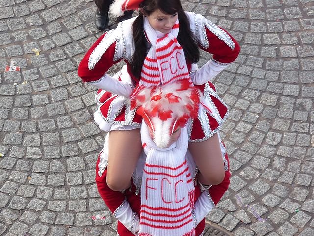 Erst&uuml;rmung Rathaus