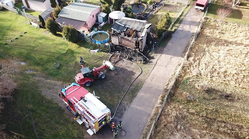 Abgebrannte Lauben in Greu&szlig;en