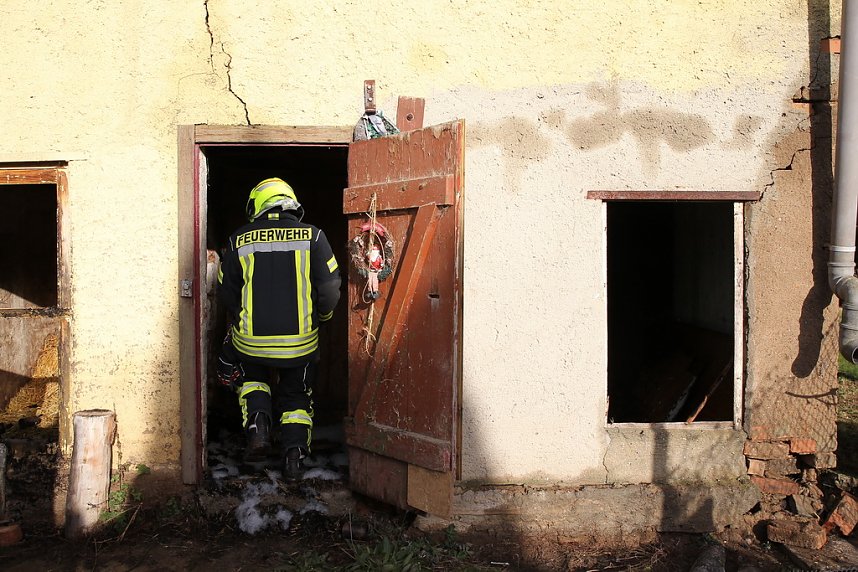 Abgebrannte Lauben in Greu&szlig;en
