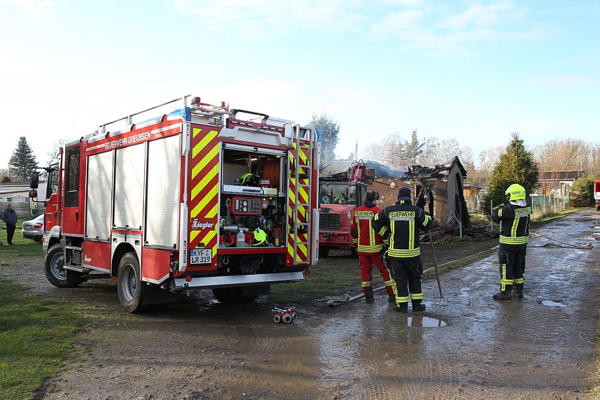 Abgebrannte Lauben in Greu&szlig;en
