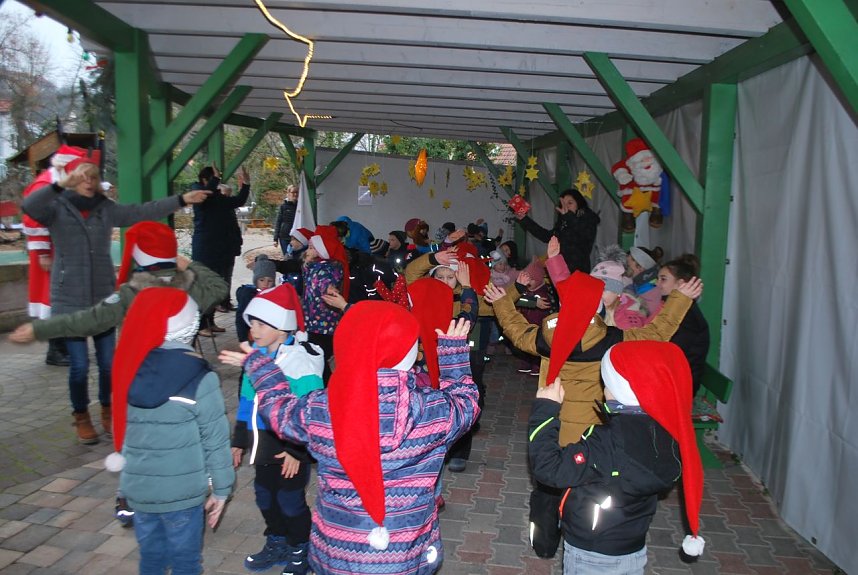 Sch&ouml;ne Aufregung in Kindervilla