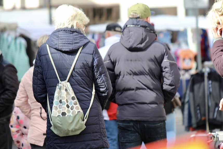 Gut besuchter Sondersh&auml;user Ostermarkt