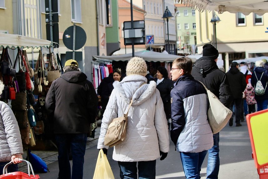 Gut besuchter Sondersh&auml;user Ostermarkt