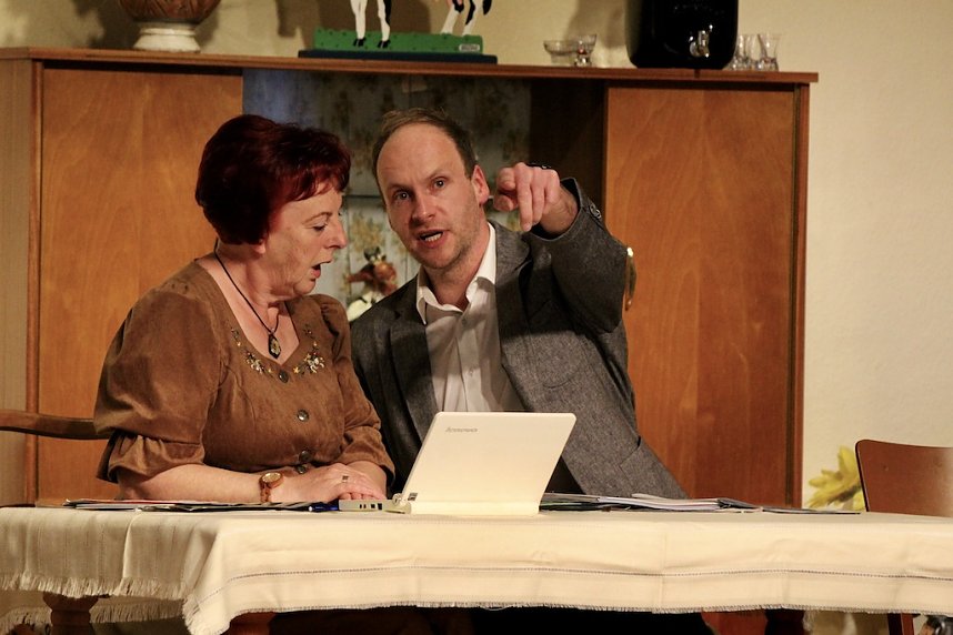 Premiere im Allmenh&auml;user Bauerntheater