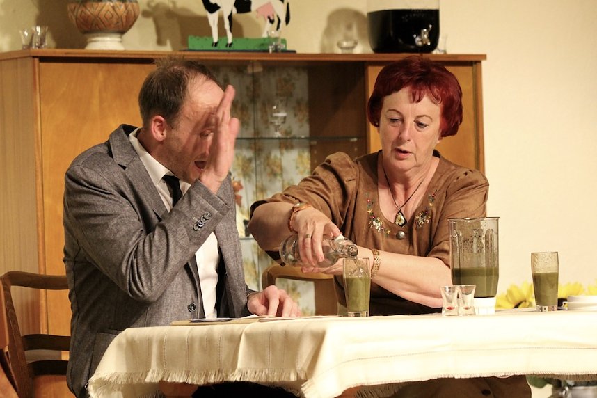 Premiere im Allmenh&auml;user Bauerntheater