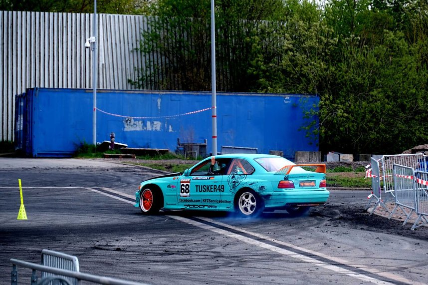 Peter Blei unterwegs auf der Erfurter Automobilmesse