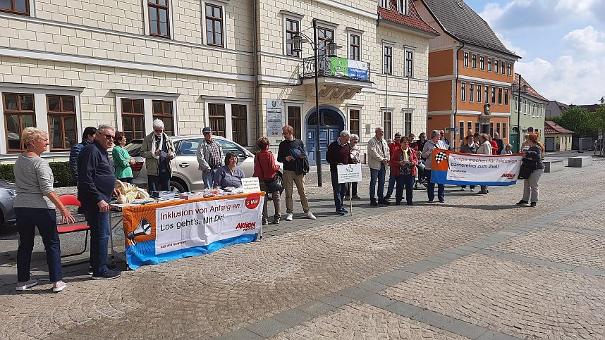 Tempo machen f&uuml;r Inklusion -barrierefrei zum Ziel