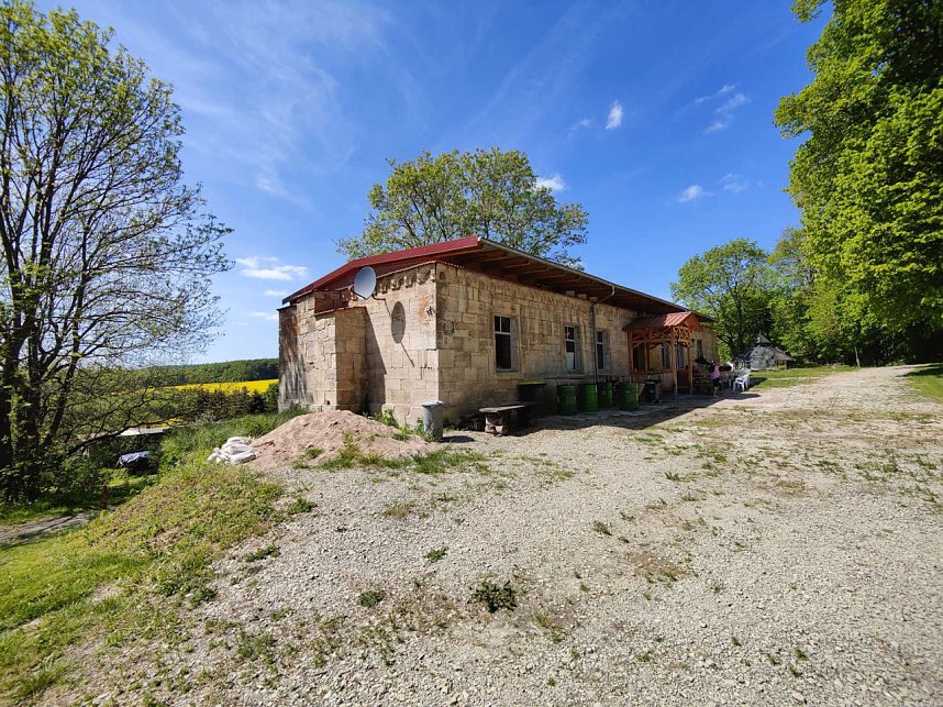 Peter Blei unterwegs in der Klosterkirche Dietenborn