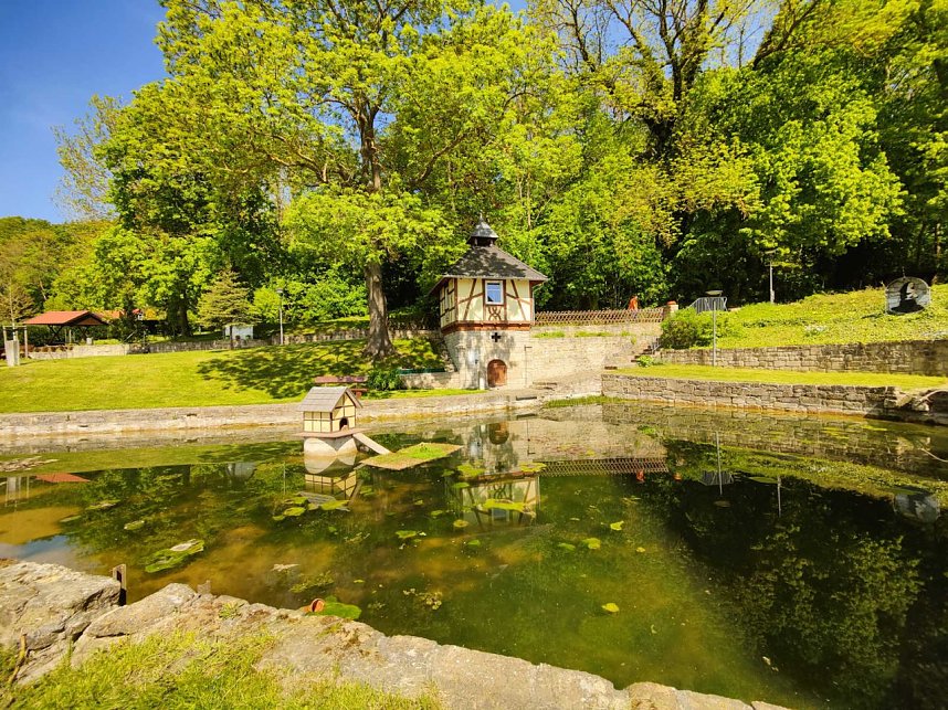 Peter Blei unterwegs in der Klosterkirche Dietenborn