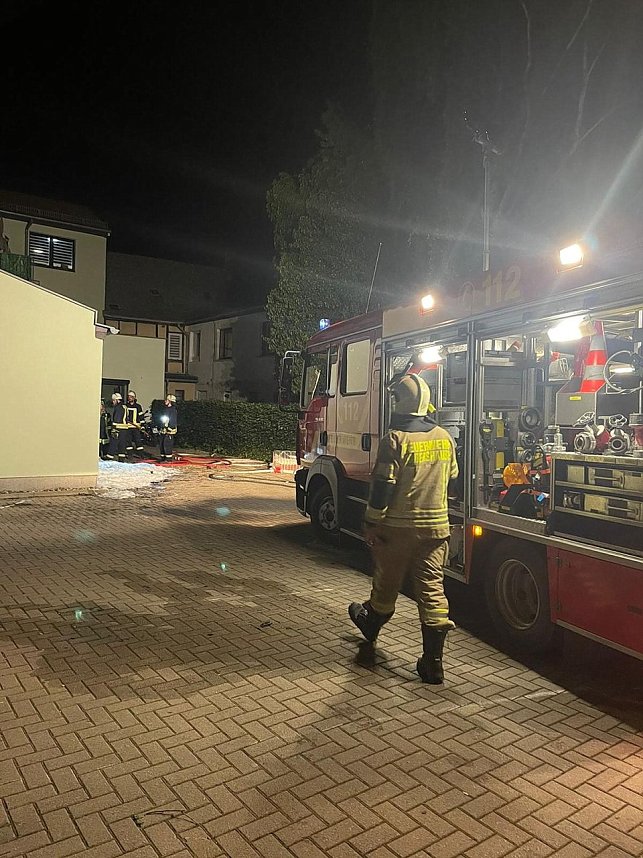 Ausgebrannte M&uuml;lltonne in Nordhausen