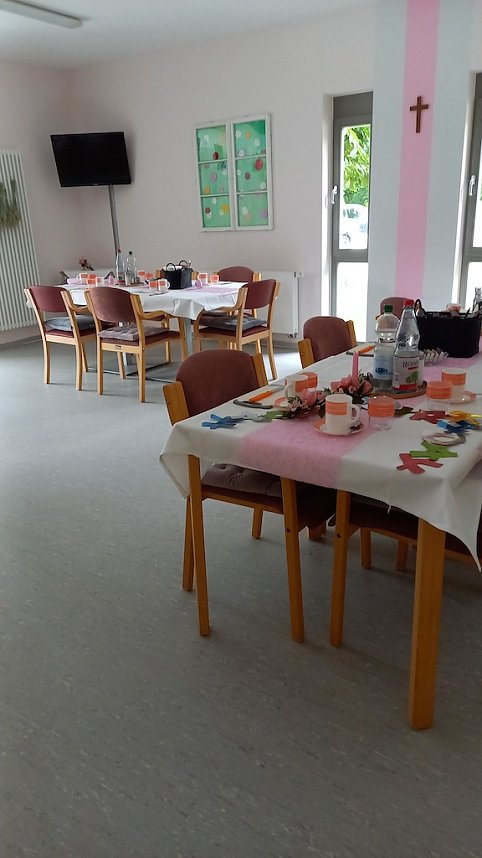 Fr&ouml;hliches Beisammensein am Tag der offenen T&uuml;r