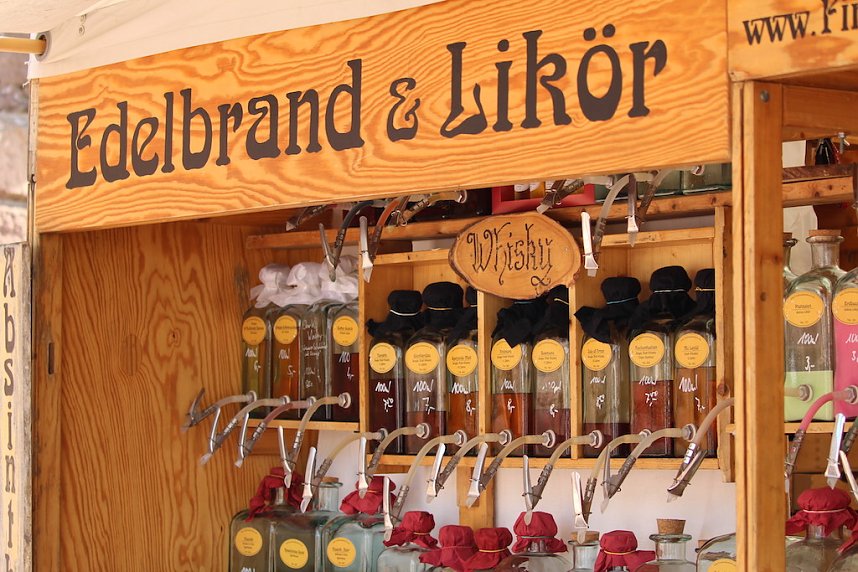 Mittelalterspektakel am Kyffh&auml;user Denkmal 