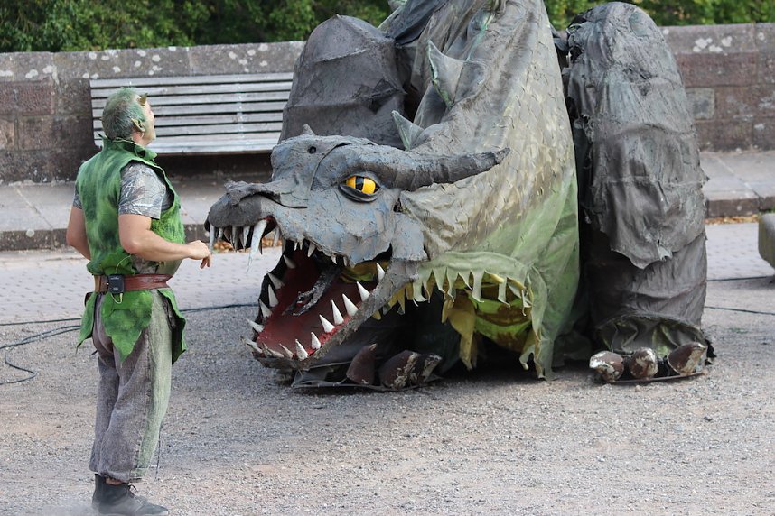 Mittelalterspektakel am Kyffh&auml;user Denkmal 