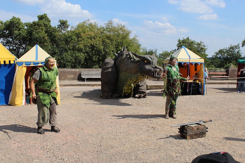 Mittelalterspektakel am Kyffh&auml;user Denkmal 