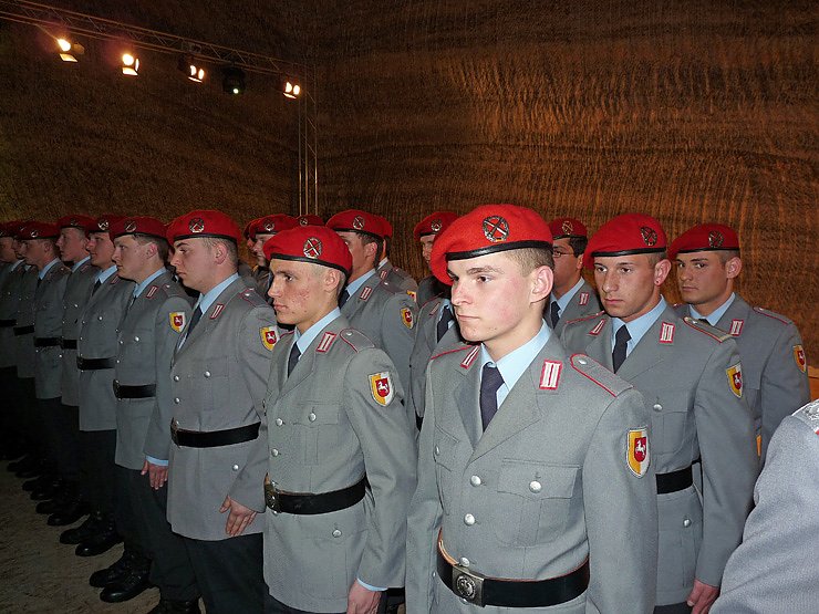 Gel&ouml;bnis unter Tage